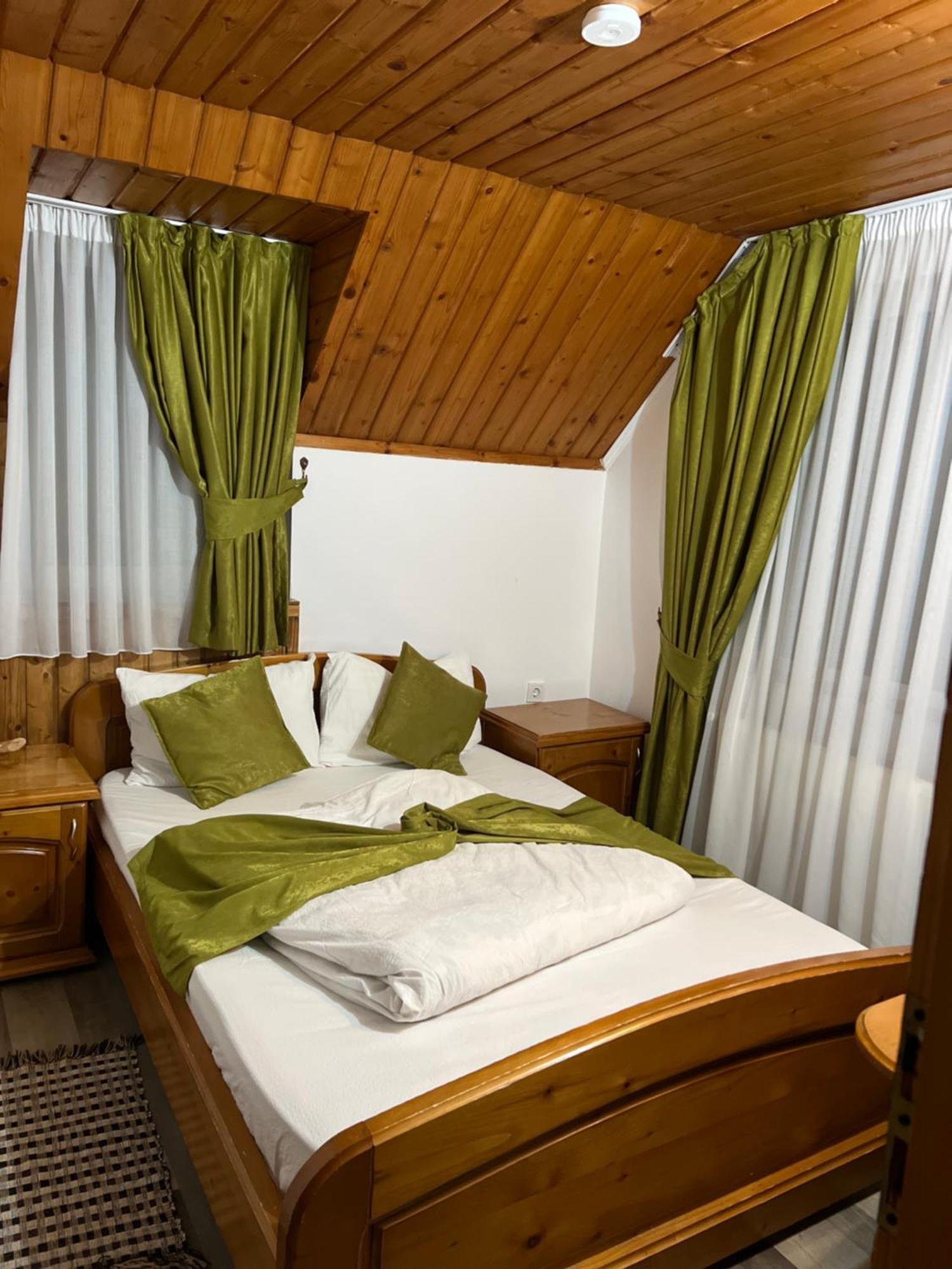 Vila Speranta Arieşeni Екстериор снимка